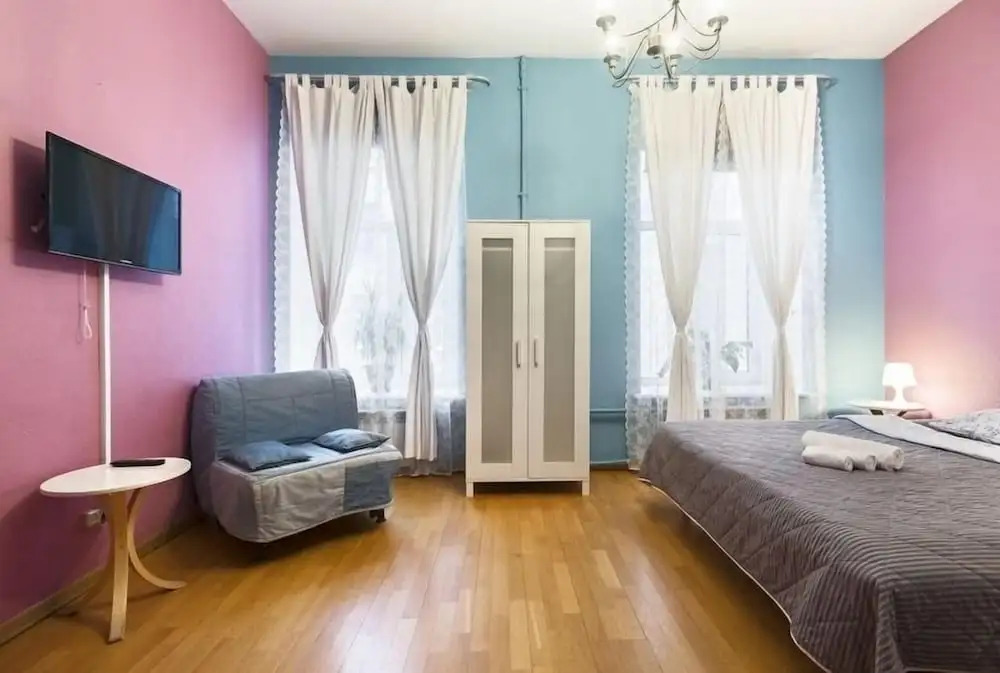 Italian Rooms on Griboedova 35