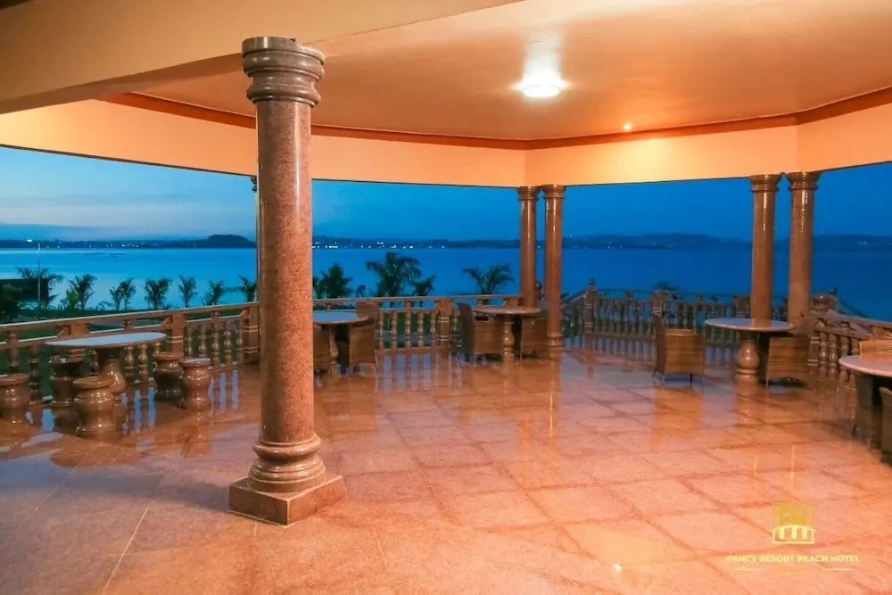 Fancy Resort Beach Hotel