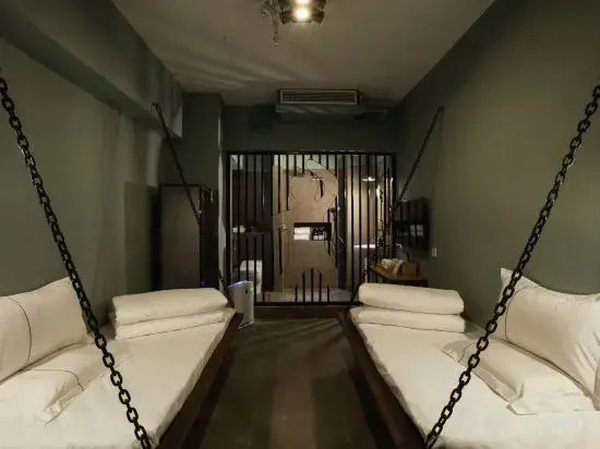 52 Hertz Multi-experience Hotel (Xi'an Xiaozhai)