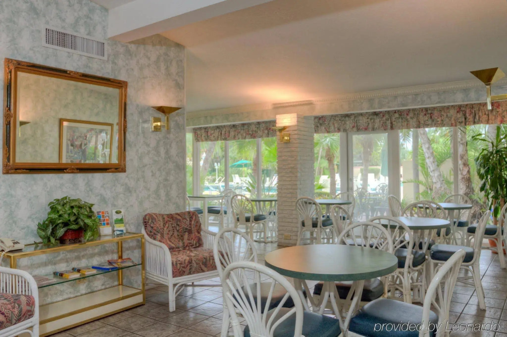 Golden Host Resort - Sarasota