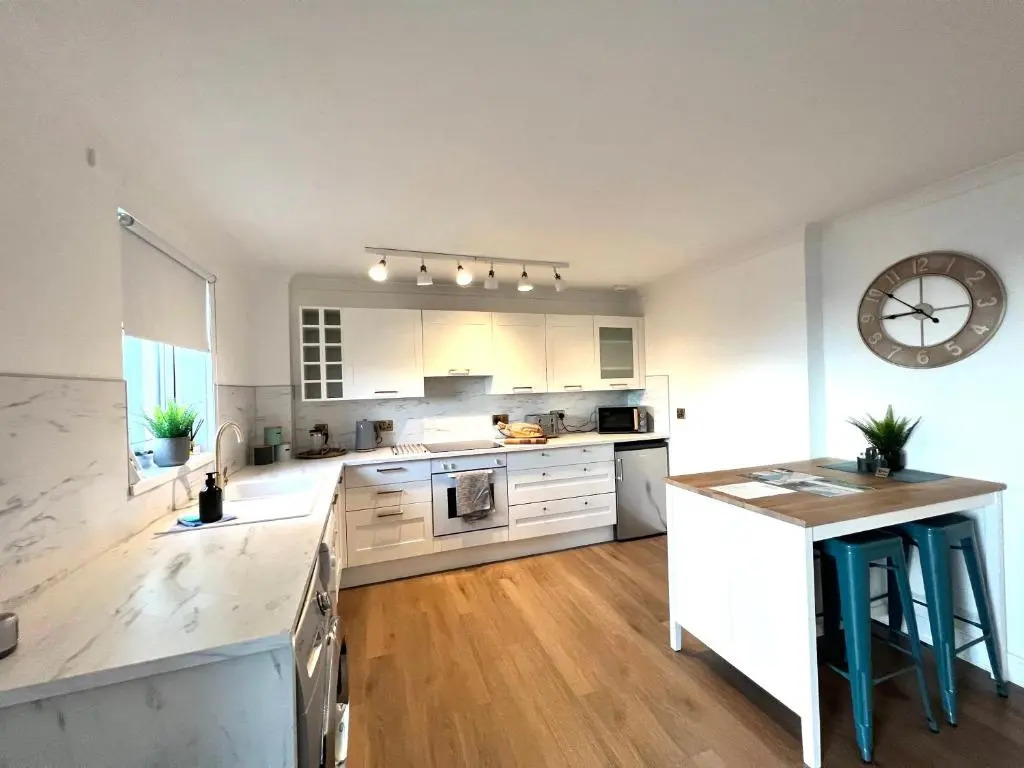 Bellevue Apartment