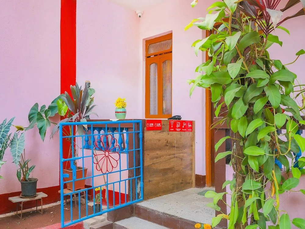 Oyo 37494 Ma Micky Guest House
