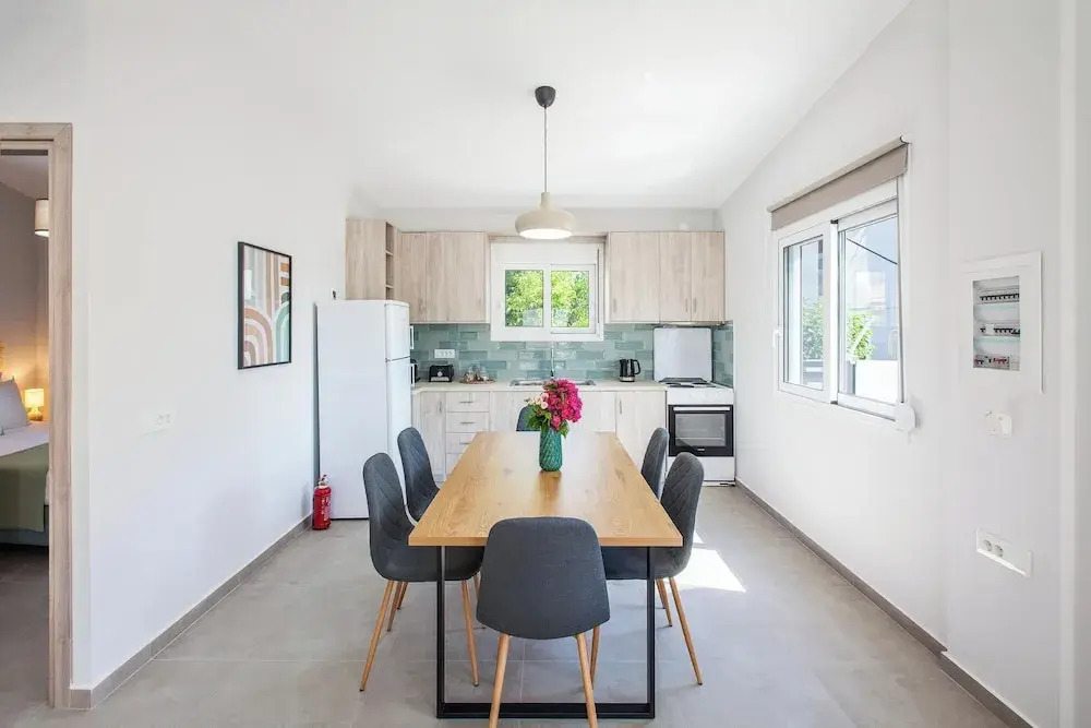 Peponas Residence