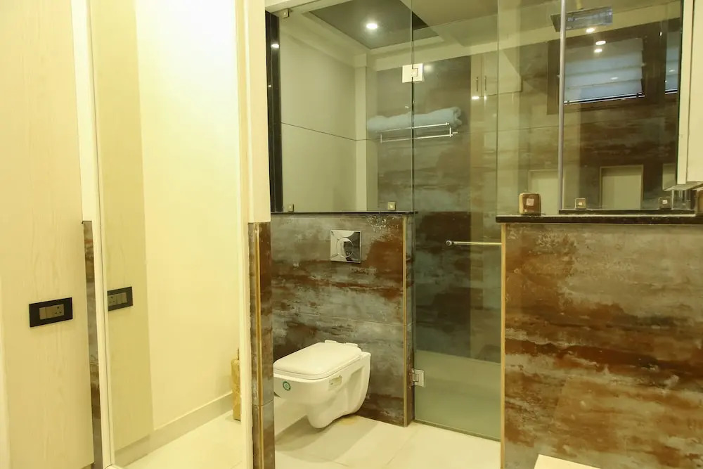 StayEden Luxurious 3BHK Home Theater
