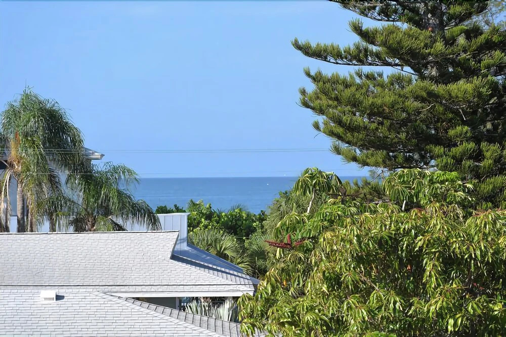 Mermaids Watch 4 Bedrooms 3 Bathrooms Home