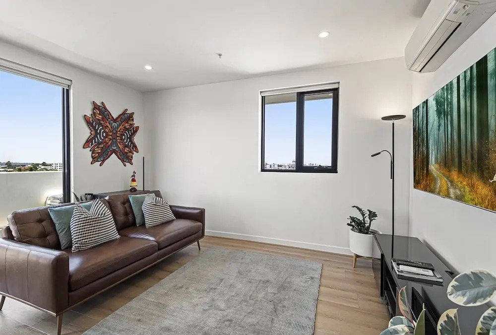 Bright City-view Retreat in the Heart of Preston