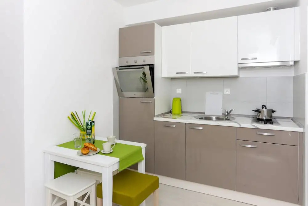 Apartments Posta