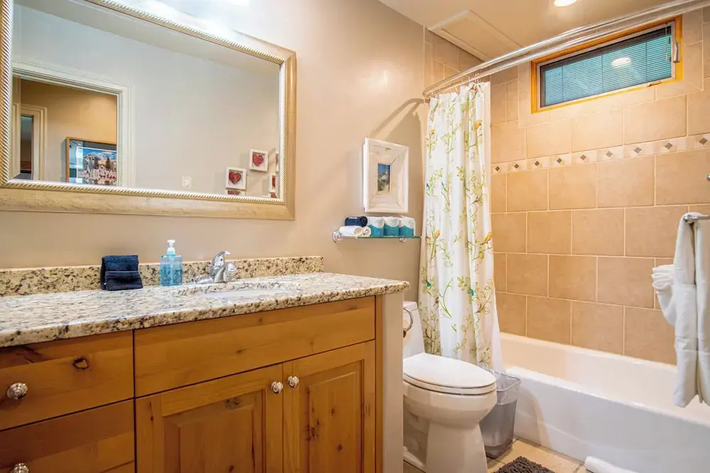 Sv155 - Walk to Lifts & Town - Hot Tub & Pool