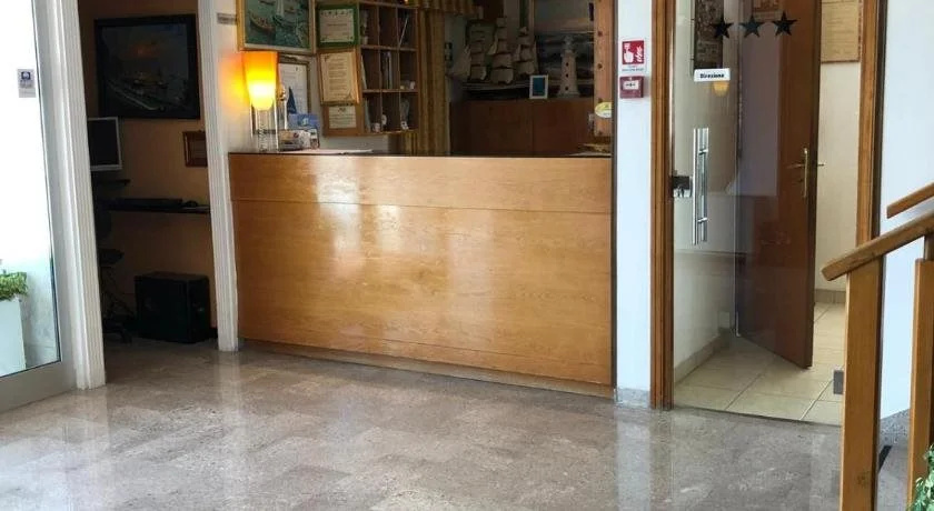 Hotel International