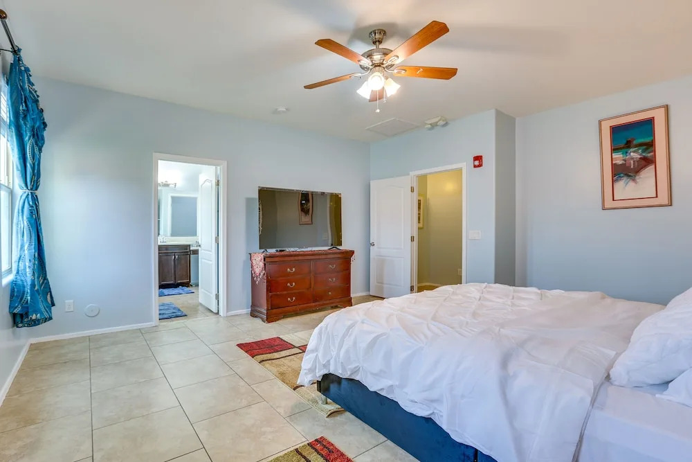 Furnished Patio! Retreat 12 Mi to Dtwn Phoenix