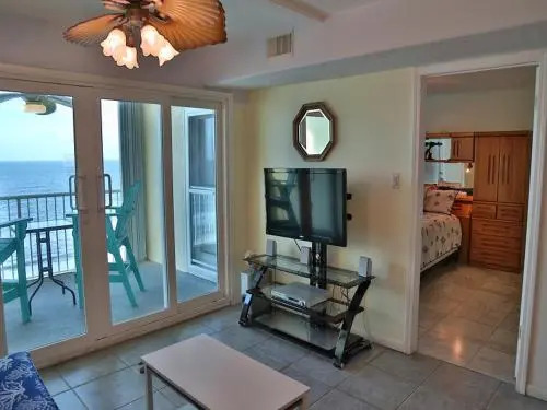 Castaways 9c Condo