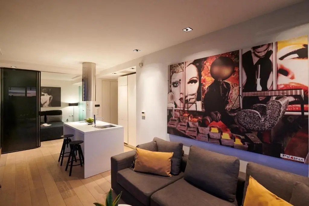 Ma Maison Nο 4, Downtown Loft , Short Walk to Acropolis, Ultra high speed Internet 500 Mbps, Parking upon request, 1' from metro station