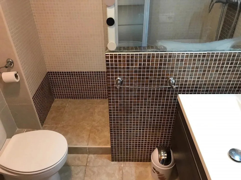 Planta Baja César Martinell con Jardín y Barbacoa - 115B