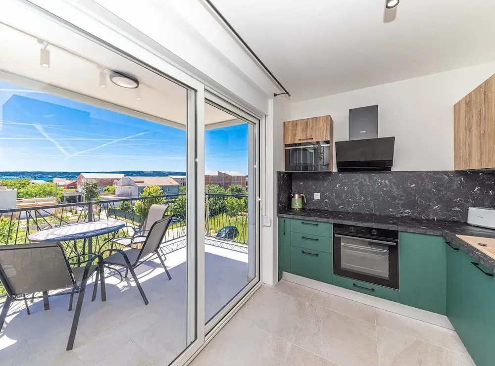 Elegant Kastel Novi Apartment With Sea View Balcony