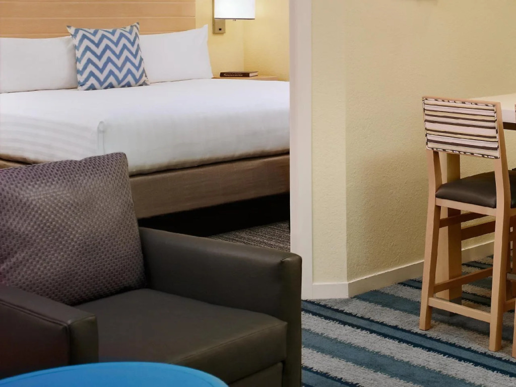 Sonesta ES Suites Somerset