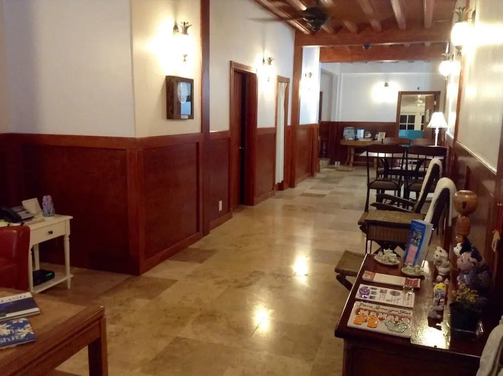 Honomu Inn