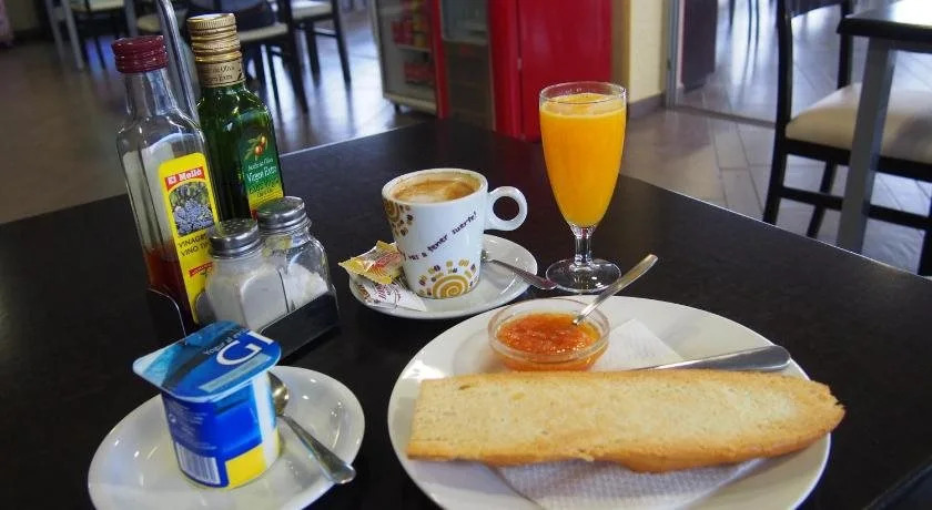 Hostal El Trovador