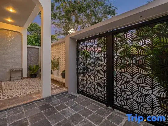 Villa 4brs big pool/near golf/near beach