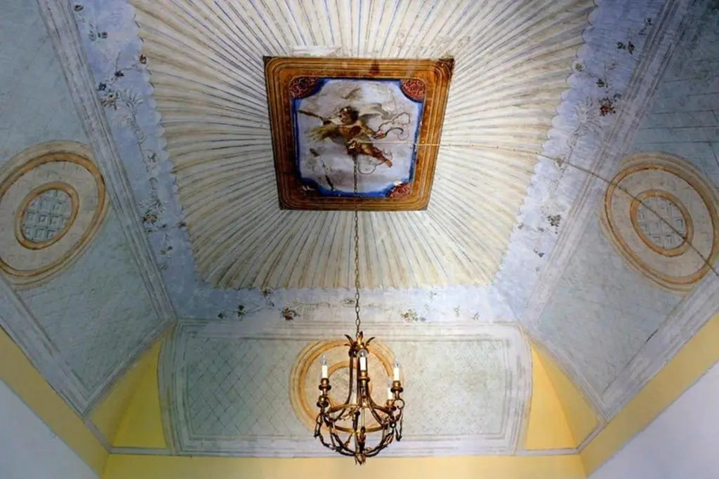 La Farfalla Bianca