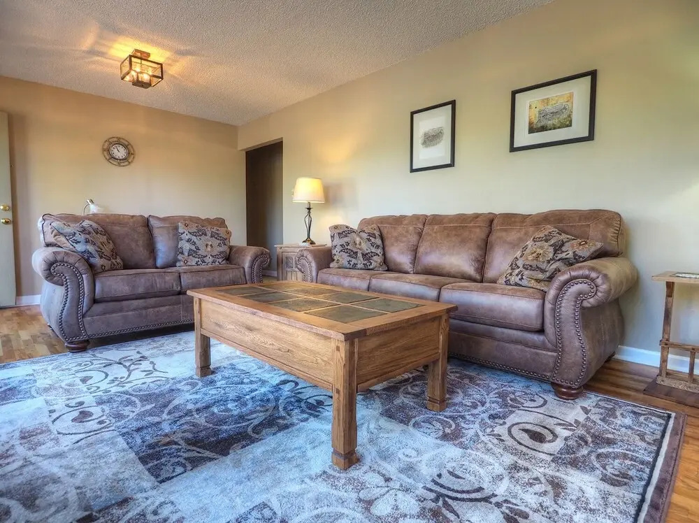 The Lake House - 3 Br Home