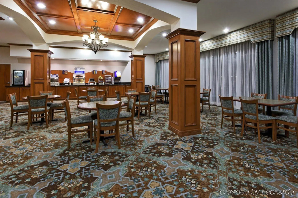 Holiday Inn Express Hotel & Suites Mansfield by IHG