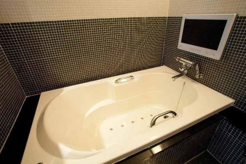 Oyo 43999 Hotel Allamanda