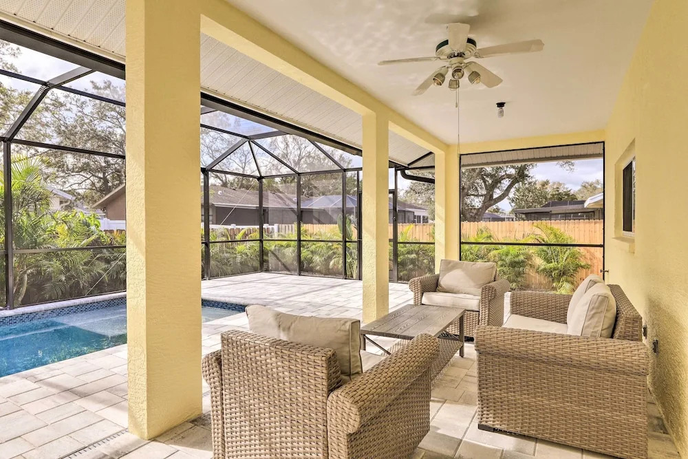 Dog-Friendly Home w/ Pool & Yard in Bradenton