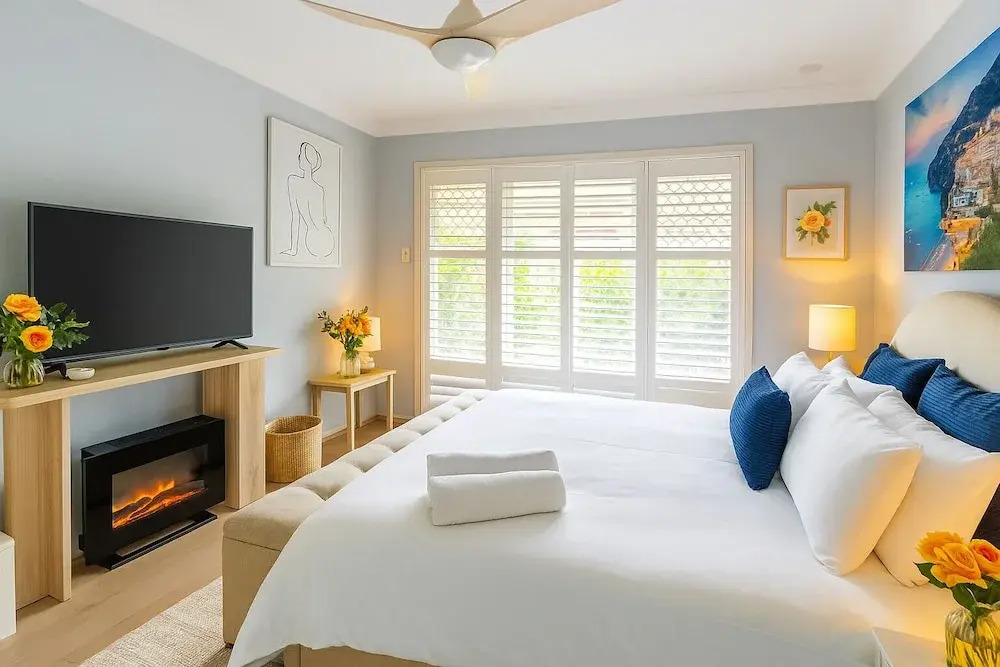 Peaceful 2BR Villa Shops & Parks Ingleburn