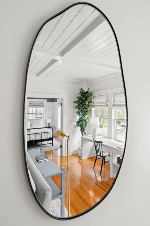 The Adaline 5 by Brightwild Classy Hyde Park Apt