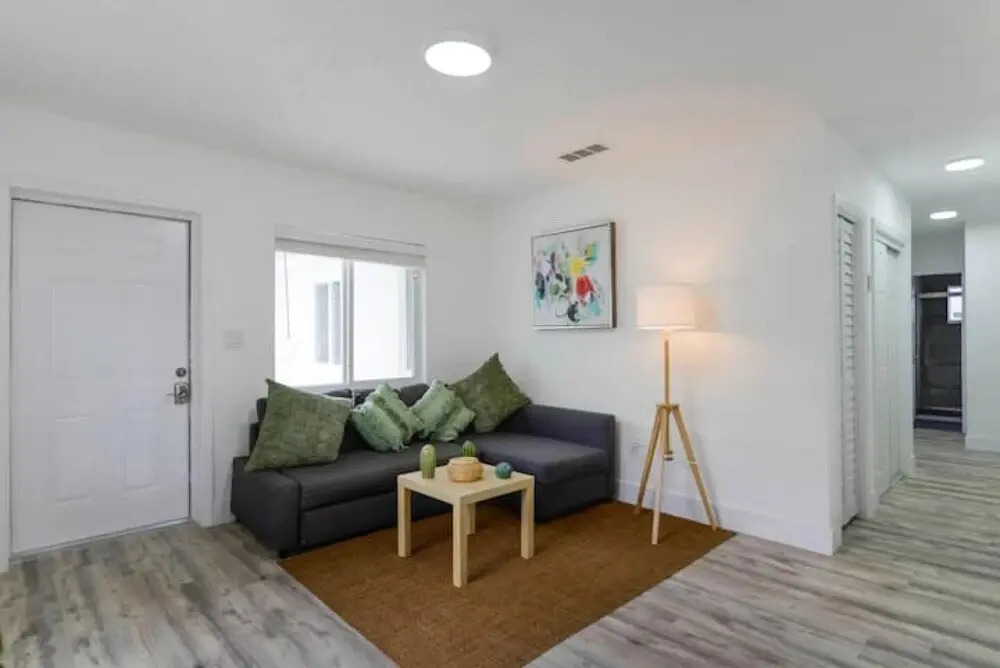 Beautiful 3 Bedroom House In Miami