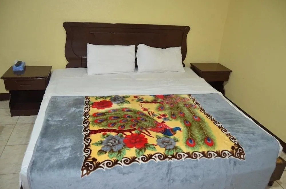 Akaduniya Furnished Apartments 2