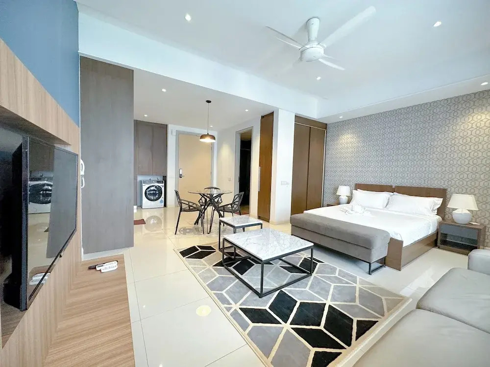 Grand Medini Residence Nusajaya by Stayrene