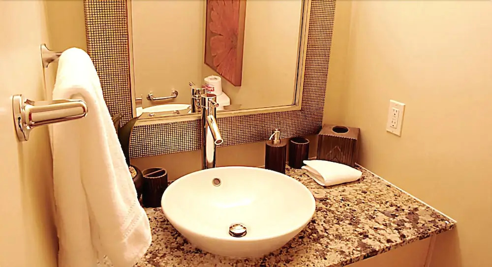 Corporate Suites of Calgary - Rosewood Estates