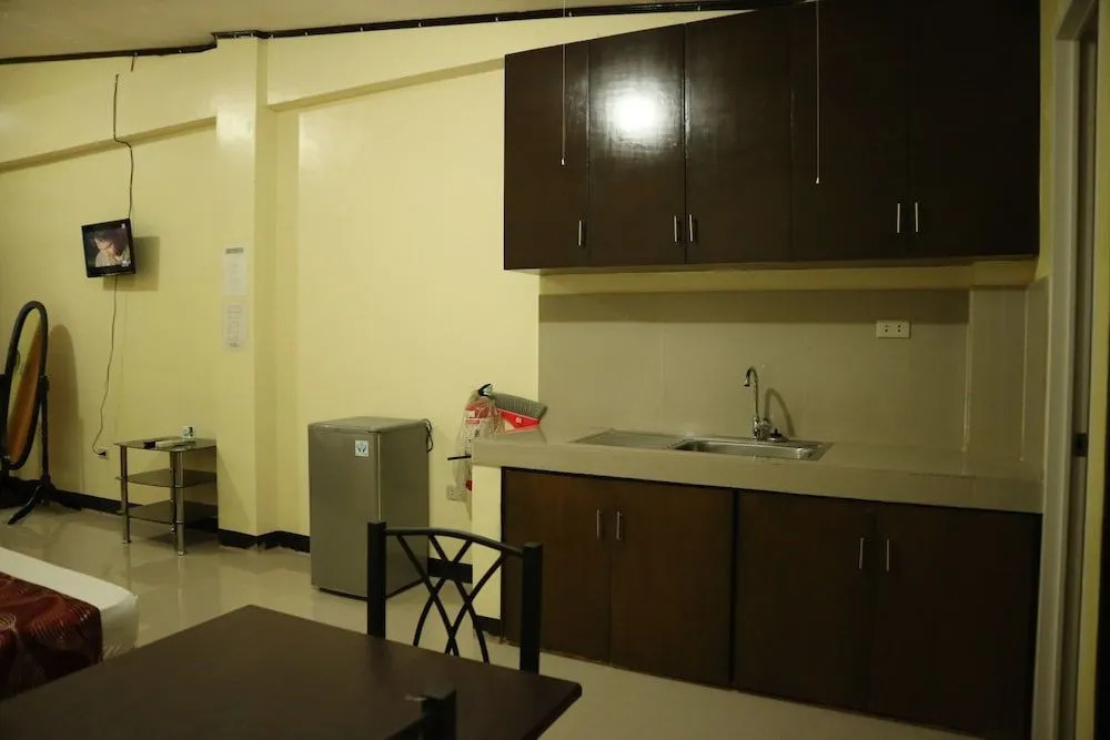 Anniesville Condotel