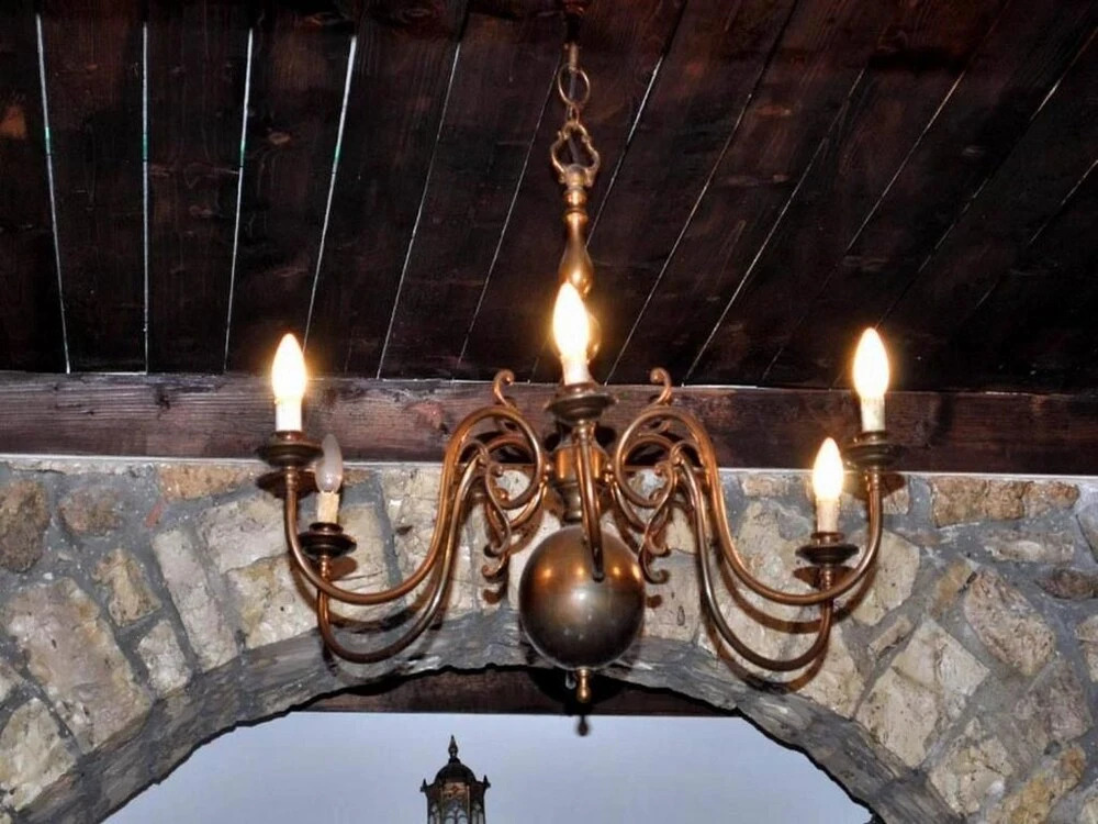Guva Mangalem Boutique Hotel & Restaurant -Berat Old Town View