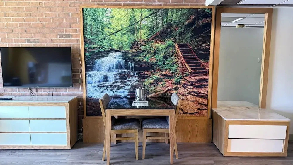 The Lodge Luxury Resort At Lake Harmony