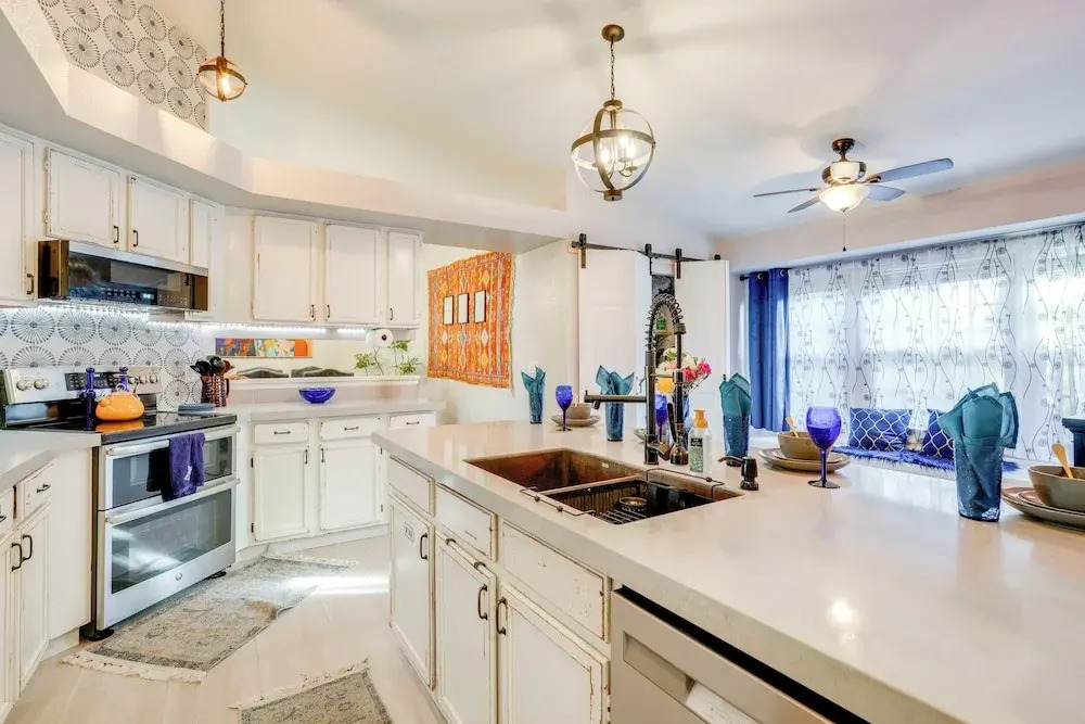 Luxe Outdoor Oasis Palm Tree Villa in Chandler