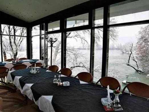 Hotel Ada