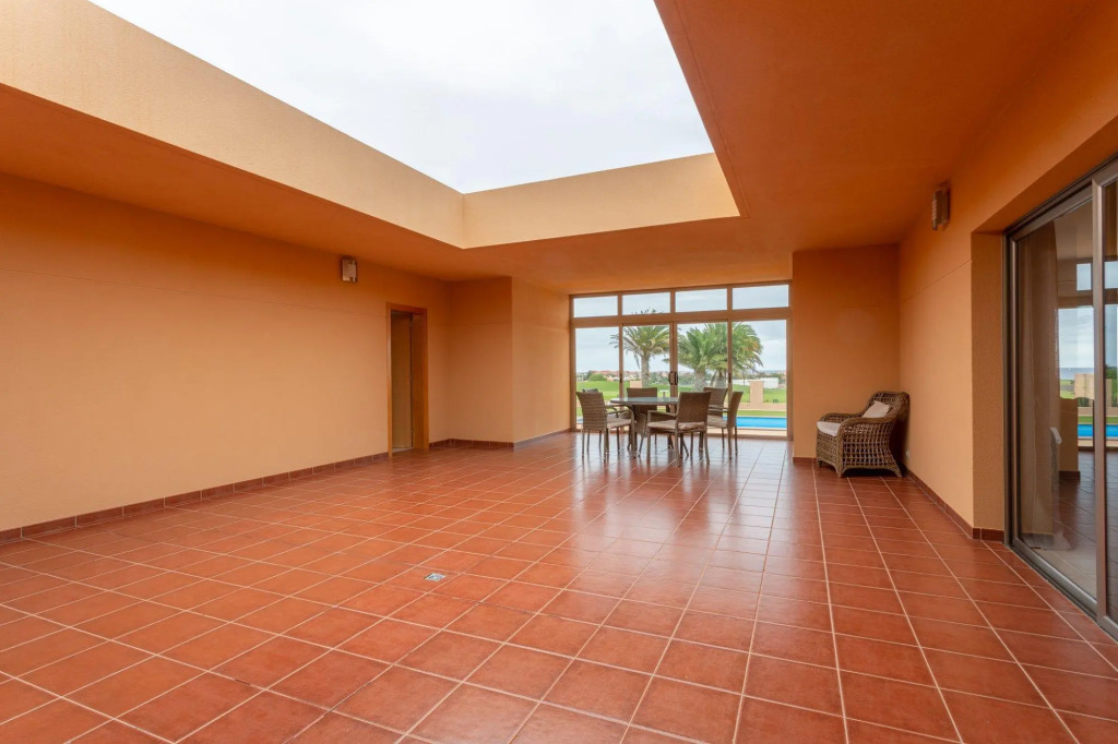 Villa Tamarindos: Large Heated Private Pool, Sea Views, A/C, WiFi