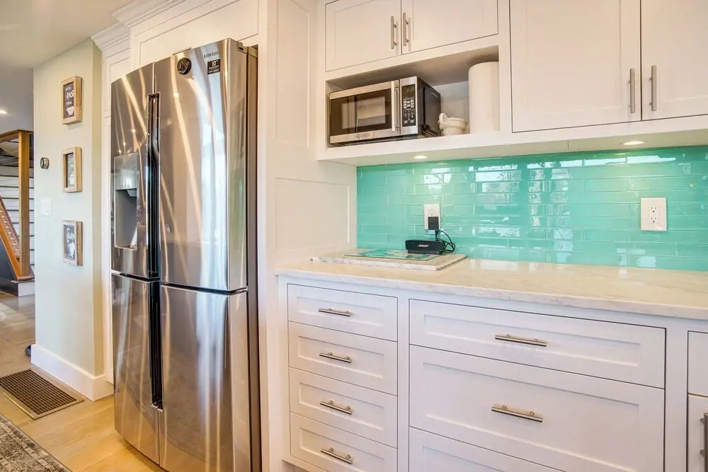 1 Mi to Ferry & Beach: Waterfront Hyannis Home!