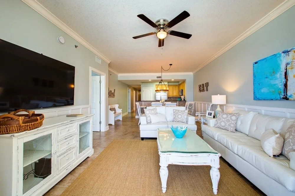 Azure 212 4 Bedroom Condo
