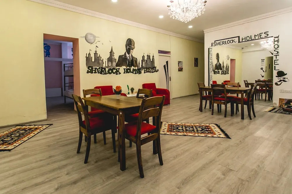 Хостел Sherlock Homes Баку