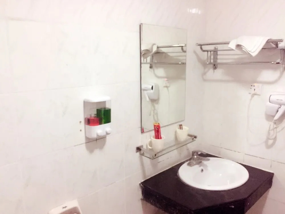 New Yuetan Hotel