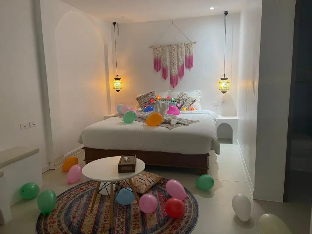 H Flora Hotel