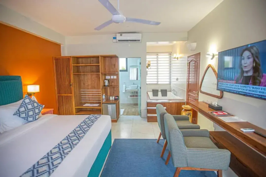 Best Western Jangwani Sea Breeze Resort
