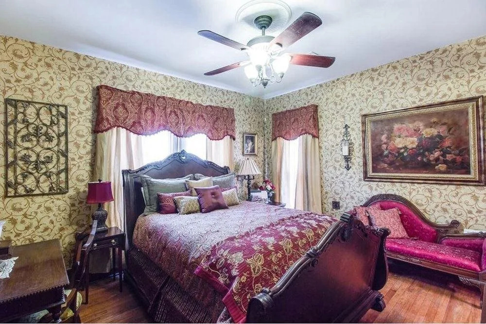 Noble House Inn