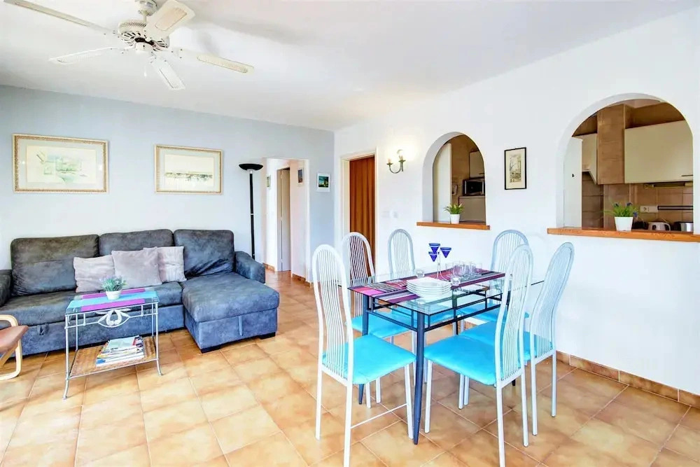 Apartment in Roses Near Sandy Beach