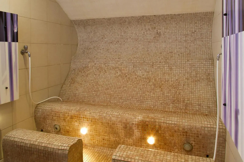 Falkensteiner Boutique Hotel Prague