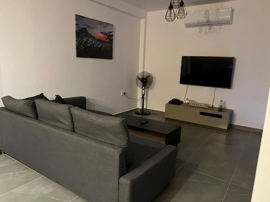 Maria's Apartments 1