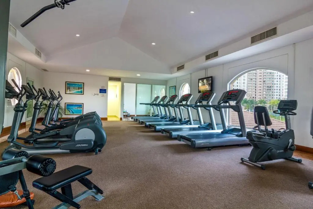 Ocean Front Condo Sleeps 4 Adults-Grand Venetian T3000-1606